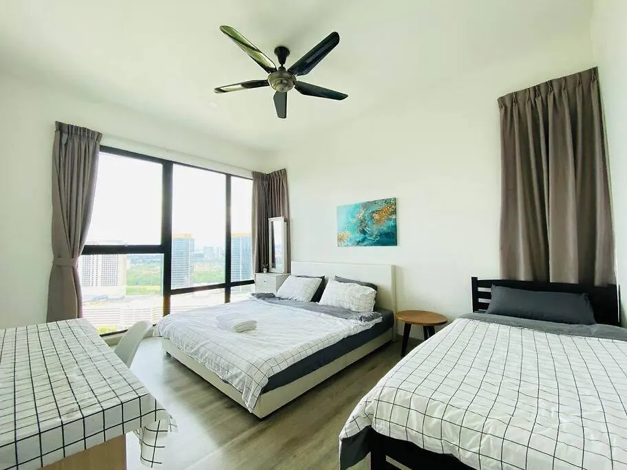 Southkey/Midvalley جوهر بهرو 0*,  ماليزيا